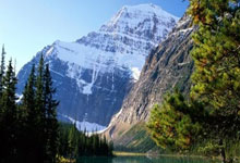 切尔西大胜对手，疯狂进攻震惊全场