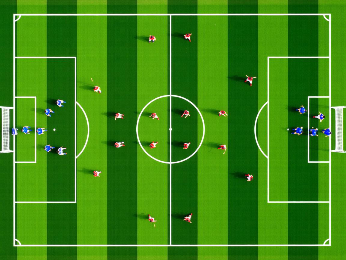 开云体育足球-欧冠奖杯的故事：金光闪耀的荣耀象征，欧冠奖杯名字是什么  第2张